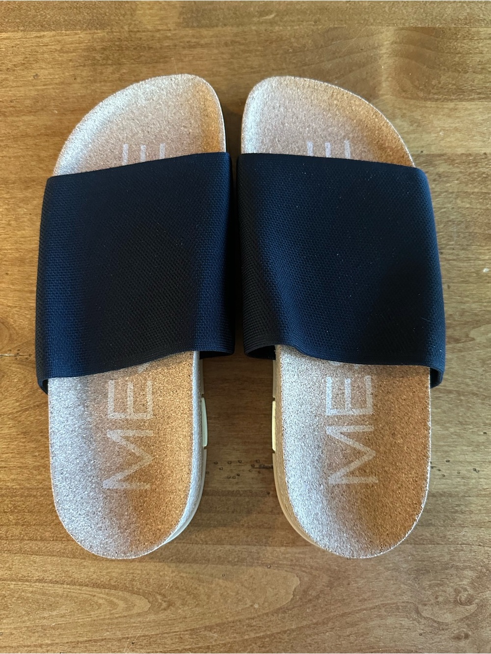 Message Shaw Slide for Women- NWT